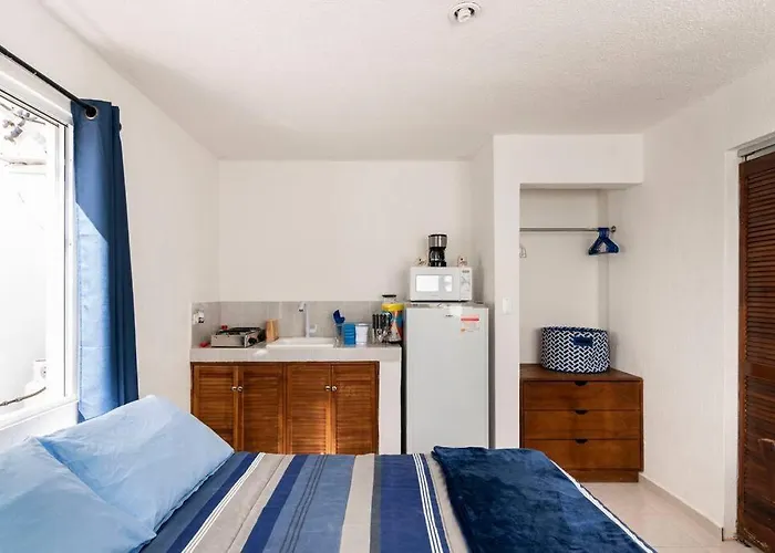 Micro Studio Perfect For Backpackers, Couples, 3 Min Drive To Playa El Nino