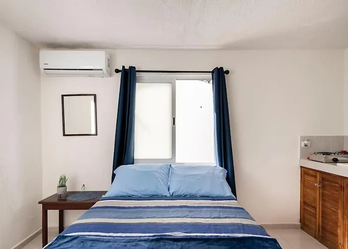 Micro Studio Perfect For Backpackers, Couples, 3 Min Drive To Playa El Nino