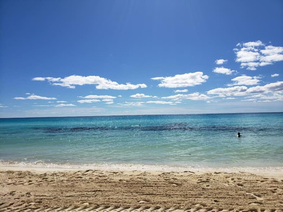 Apartamento Micro Perfect For Backpackers, Couples, 3 Min Drive To Playa El Nino Cancún